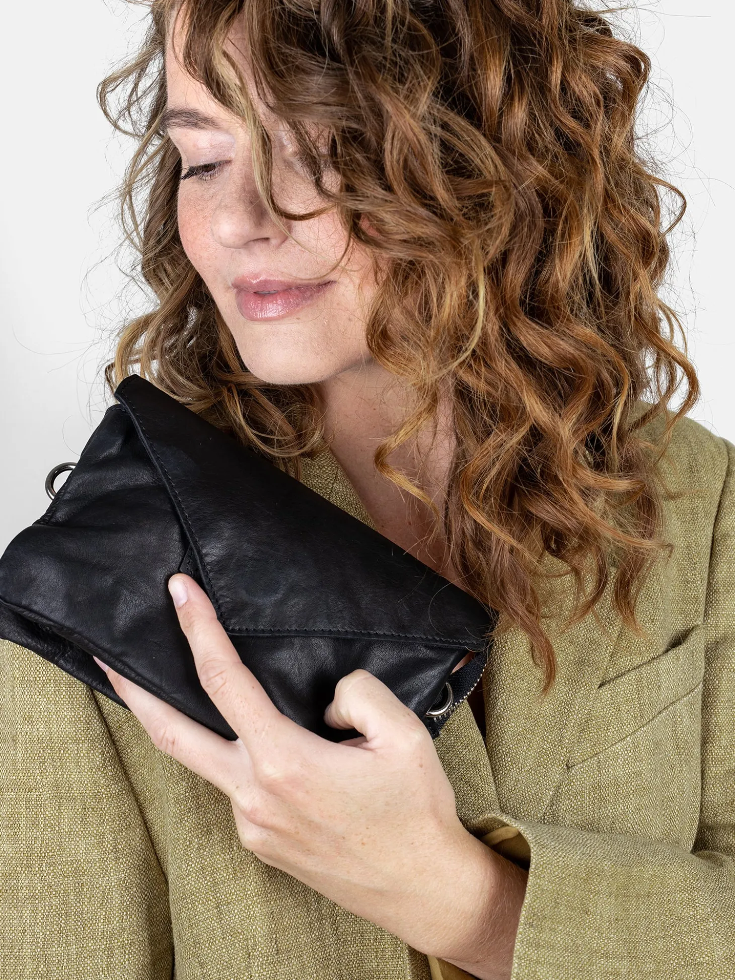 claire_soft__black_1.webp Claire Soft - Black