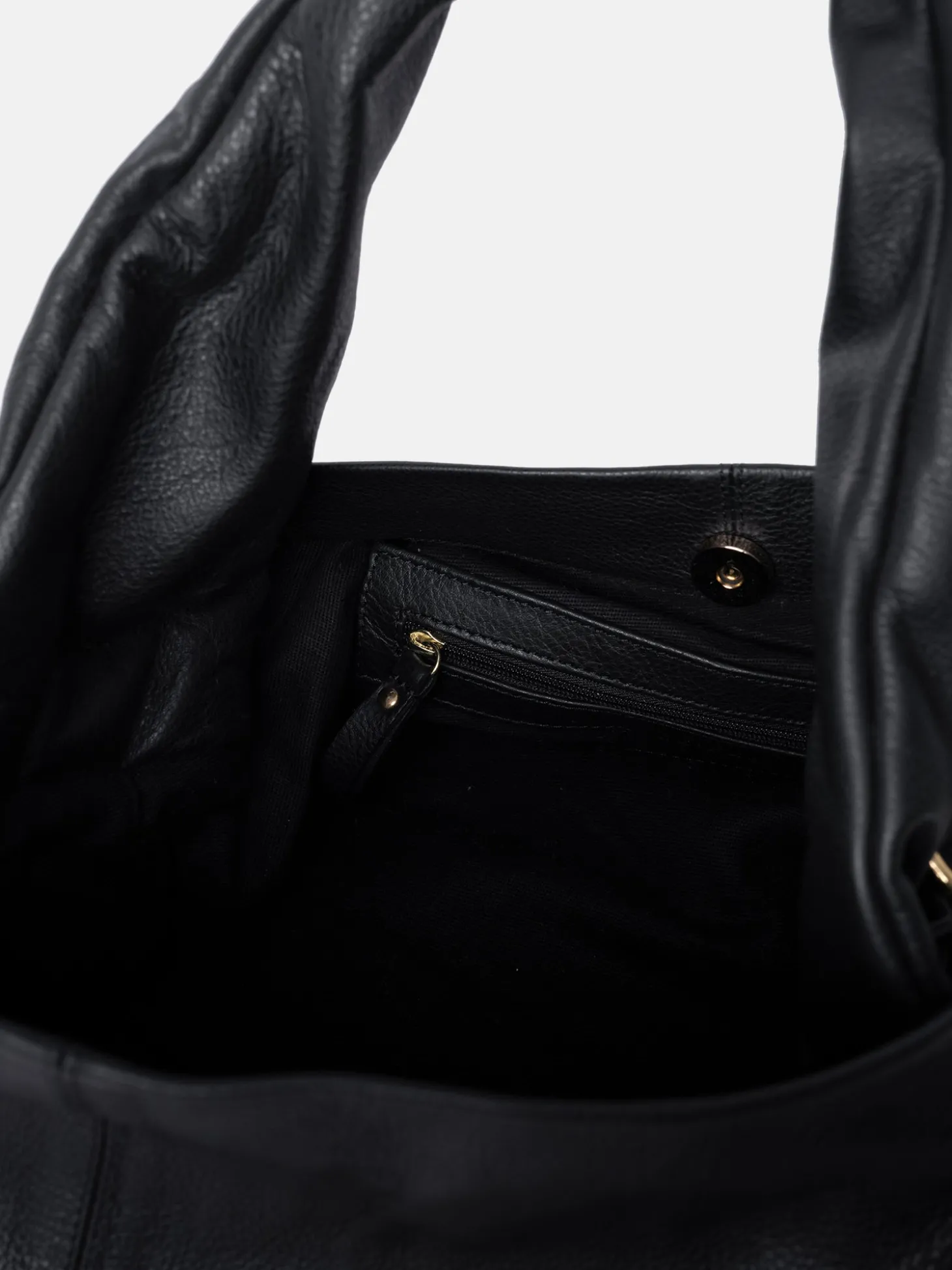 emery_big__black_3.webp Emery Big - Black