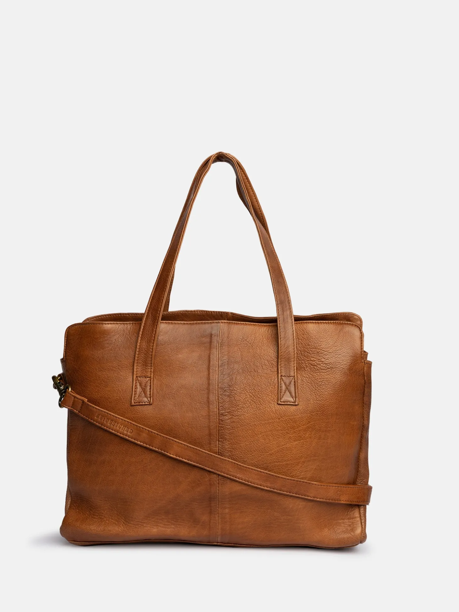 evia_urban__walnut_4.webp Evia Urban - Walnut