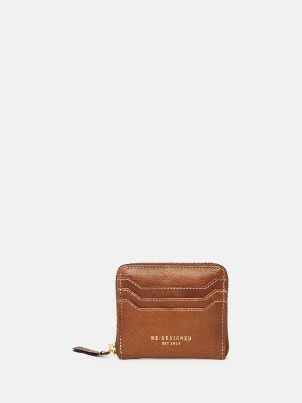 Fauna - Walnut