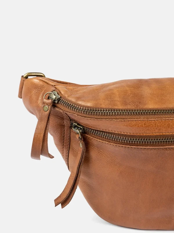 Faust Urban - Walnut