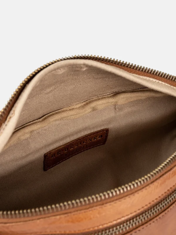 Faust Urban - Walnut