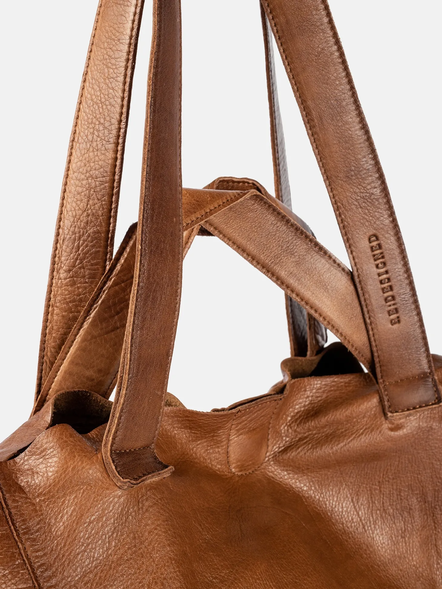 fie_urban__walnut_6.webp Fie Urban - Walnut