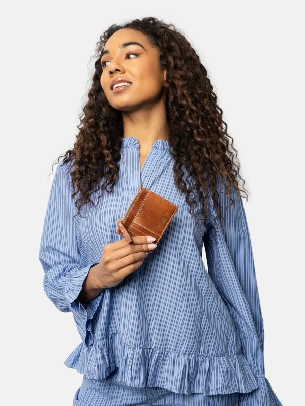 Filippa - Walnut