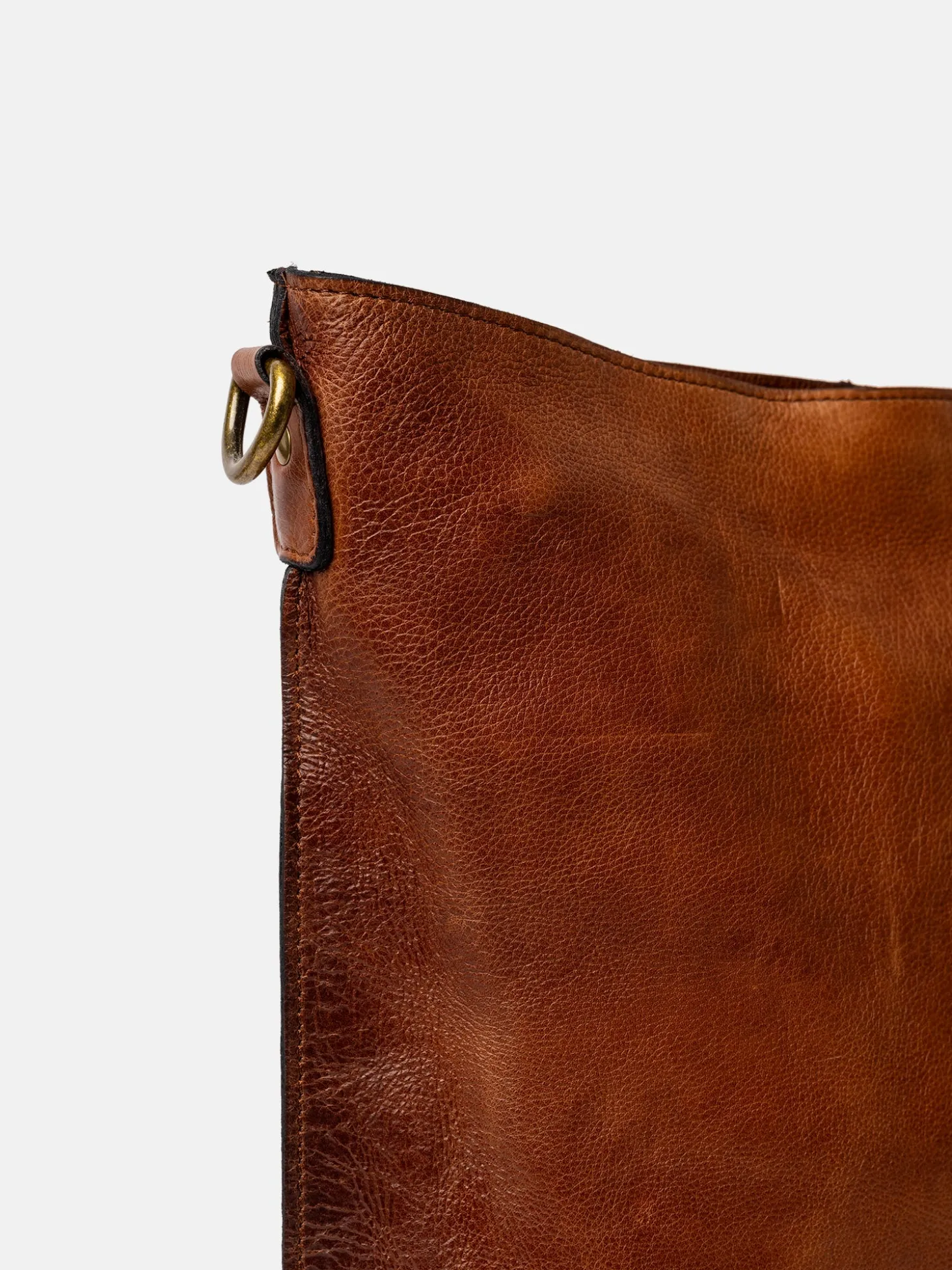 fillis_big__walnutbrass_4.webp Fillis Big - Walnut/Brass