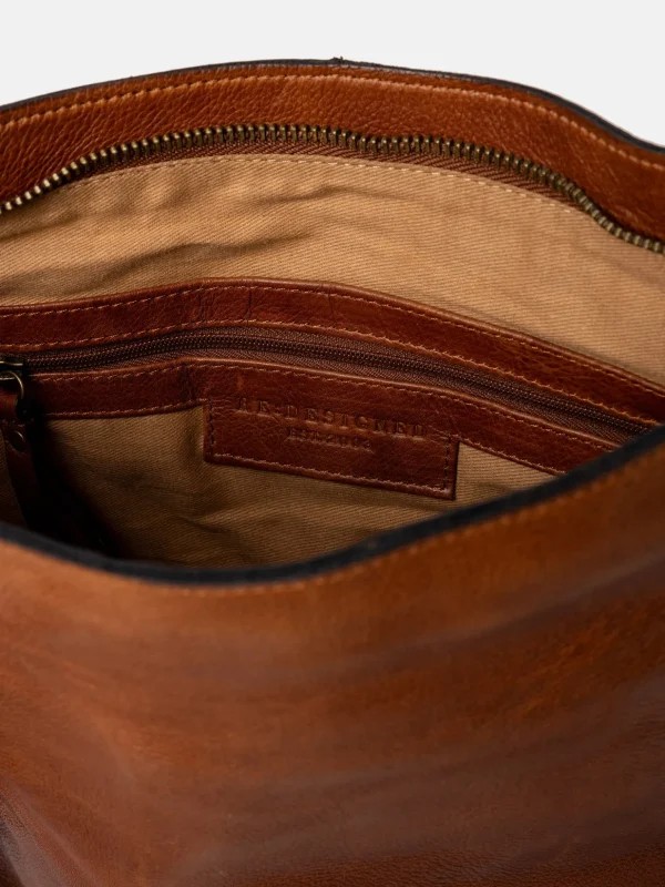 Fillis Big - Walnut/Brass