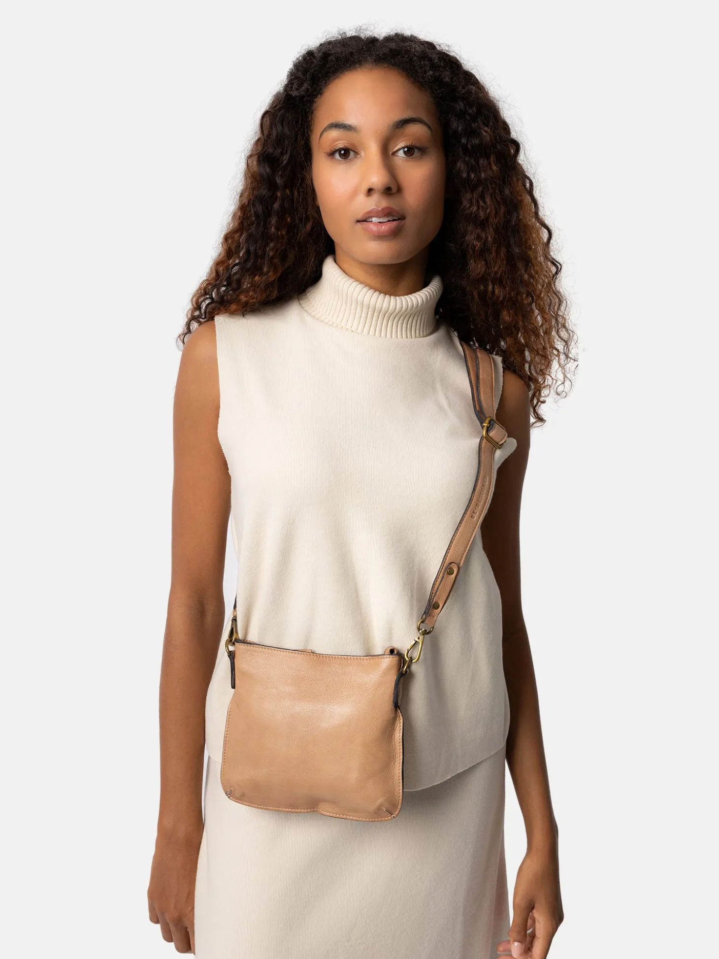 fillis_small__taupe_1.webp Fillis Small - Taupe