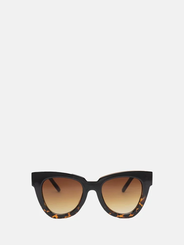 Flynn - Black