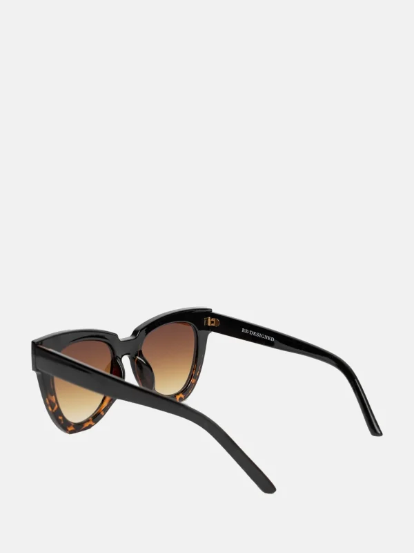 Flynn - Black