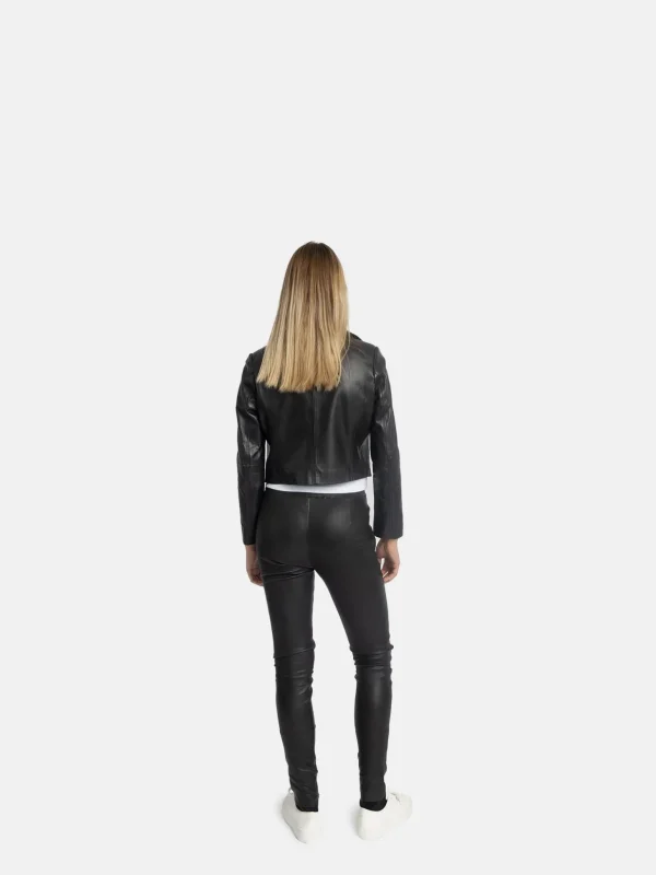 Halston - Black
