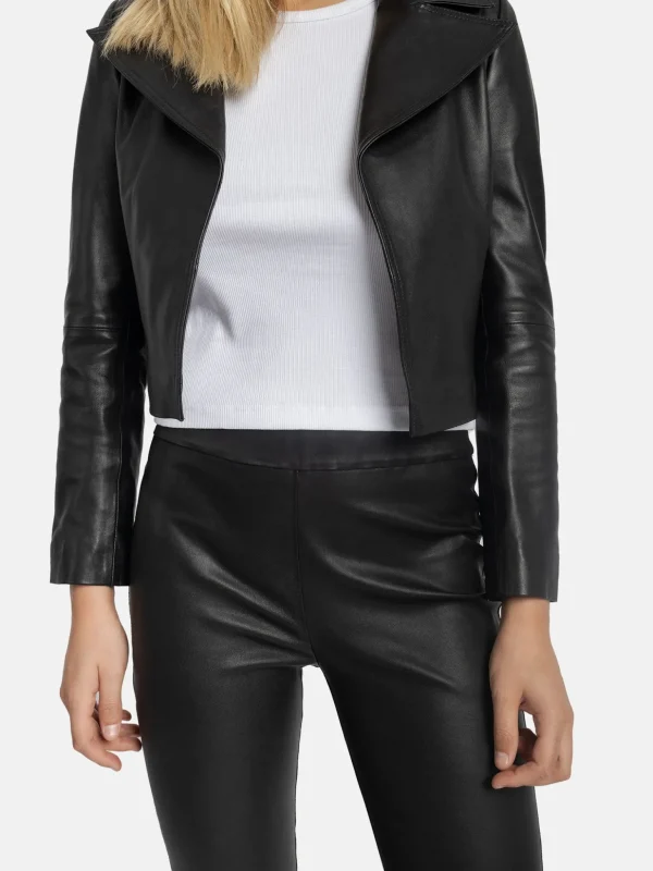 Halston - Black