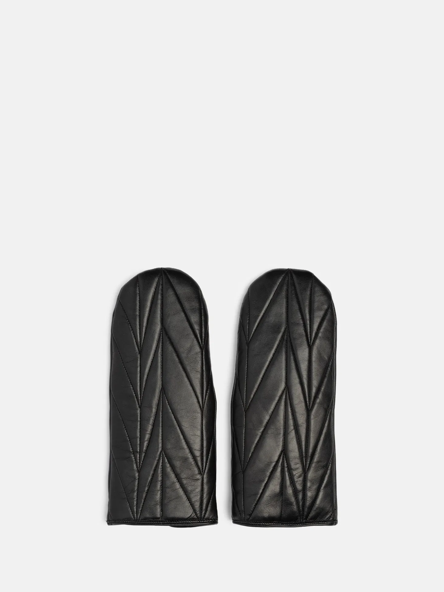 hattie_mitten__black_0.webp Hattie Mitten - Black
