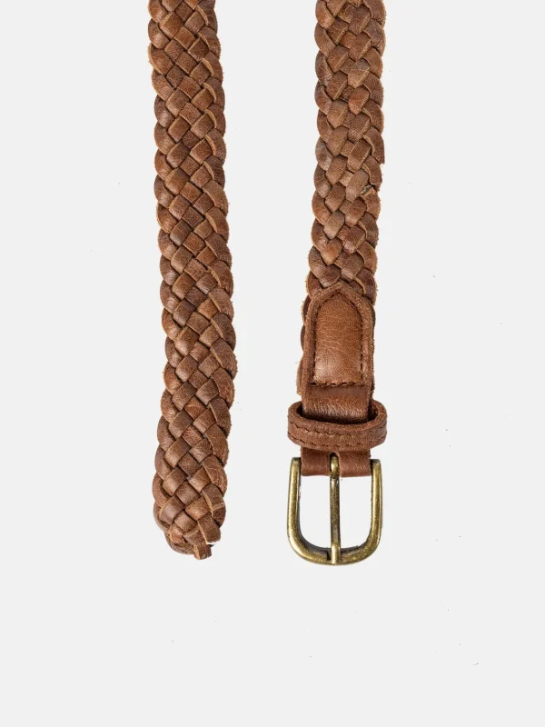 Hazel - Walnut