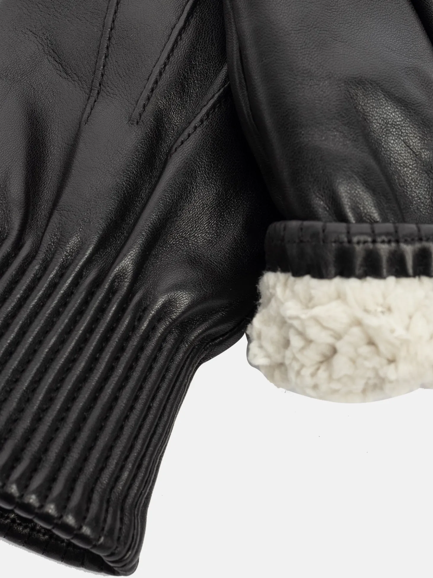 hera_mitten__black_2.webp Hera Mitten - Black