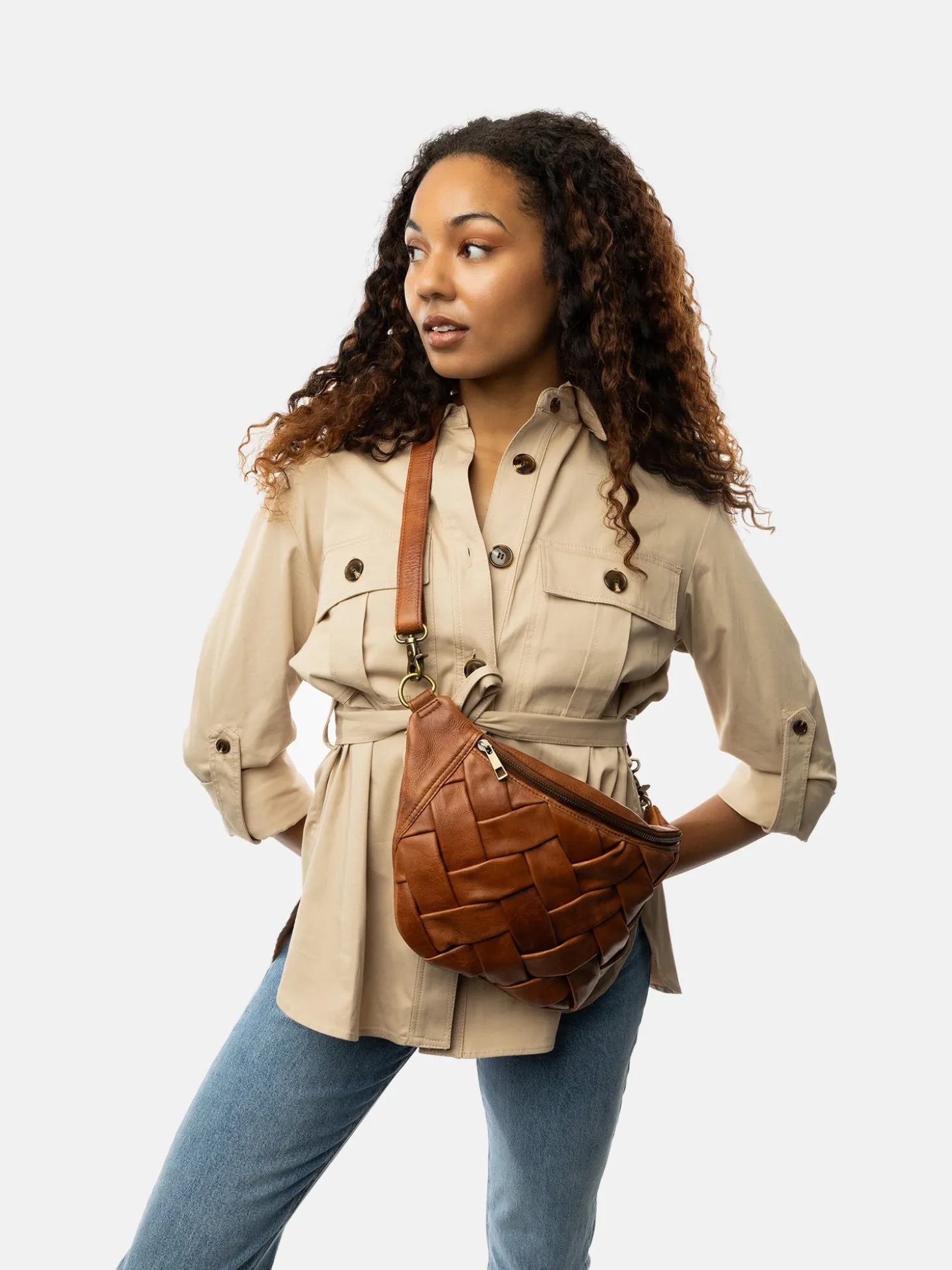 hoku_bumbag__walnut_3.webp Hoku bumbag - Walnut