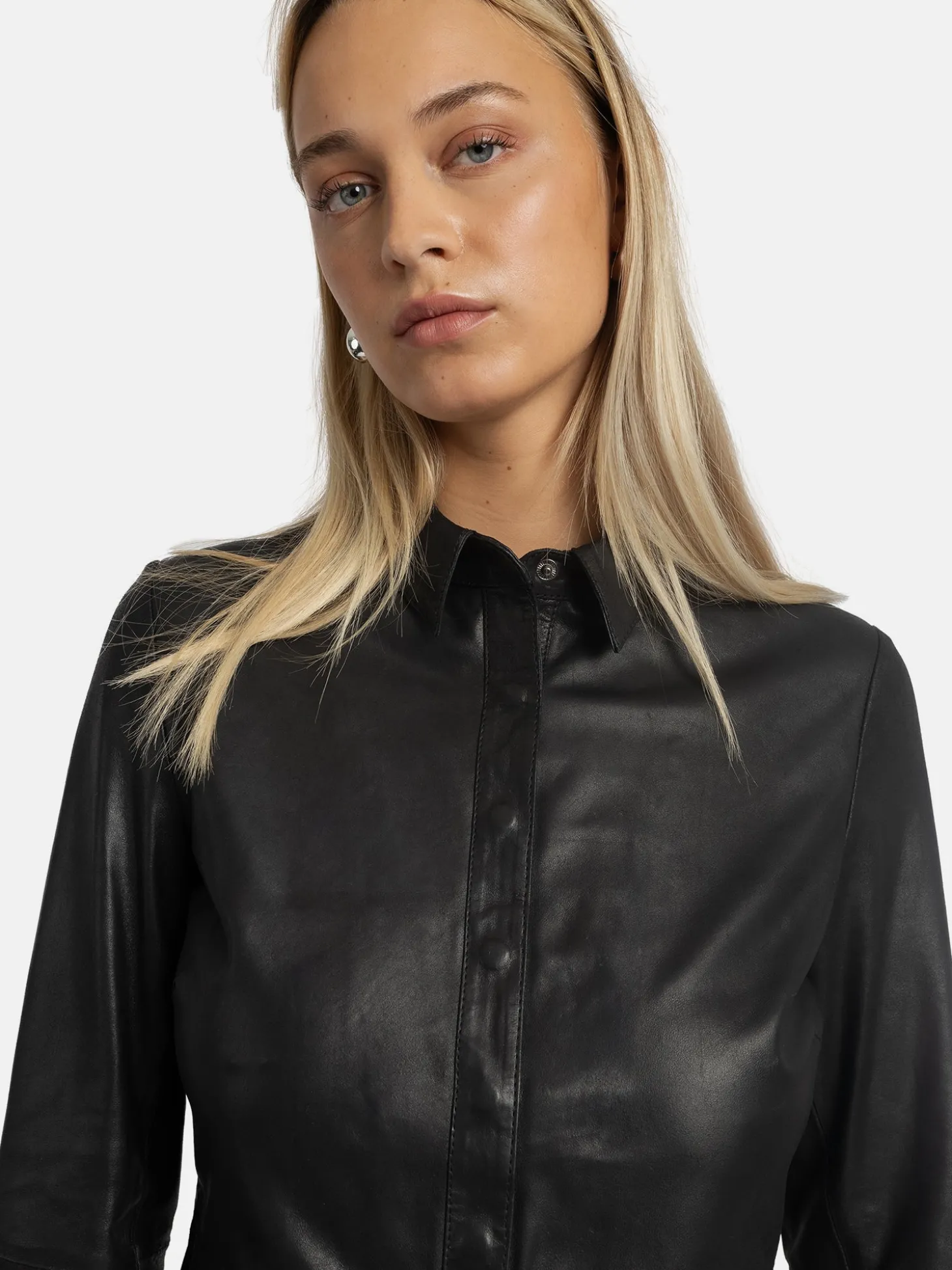honesti__black_9.webp Honesti - Black