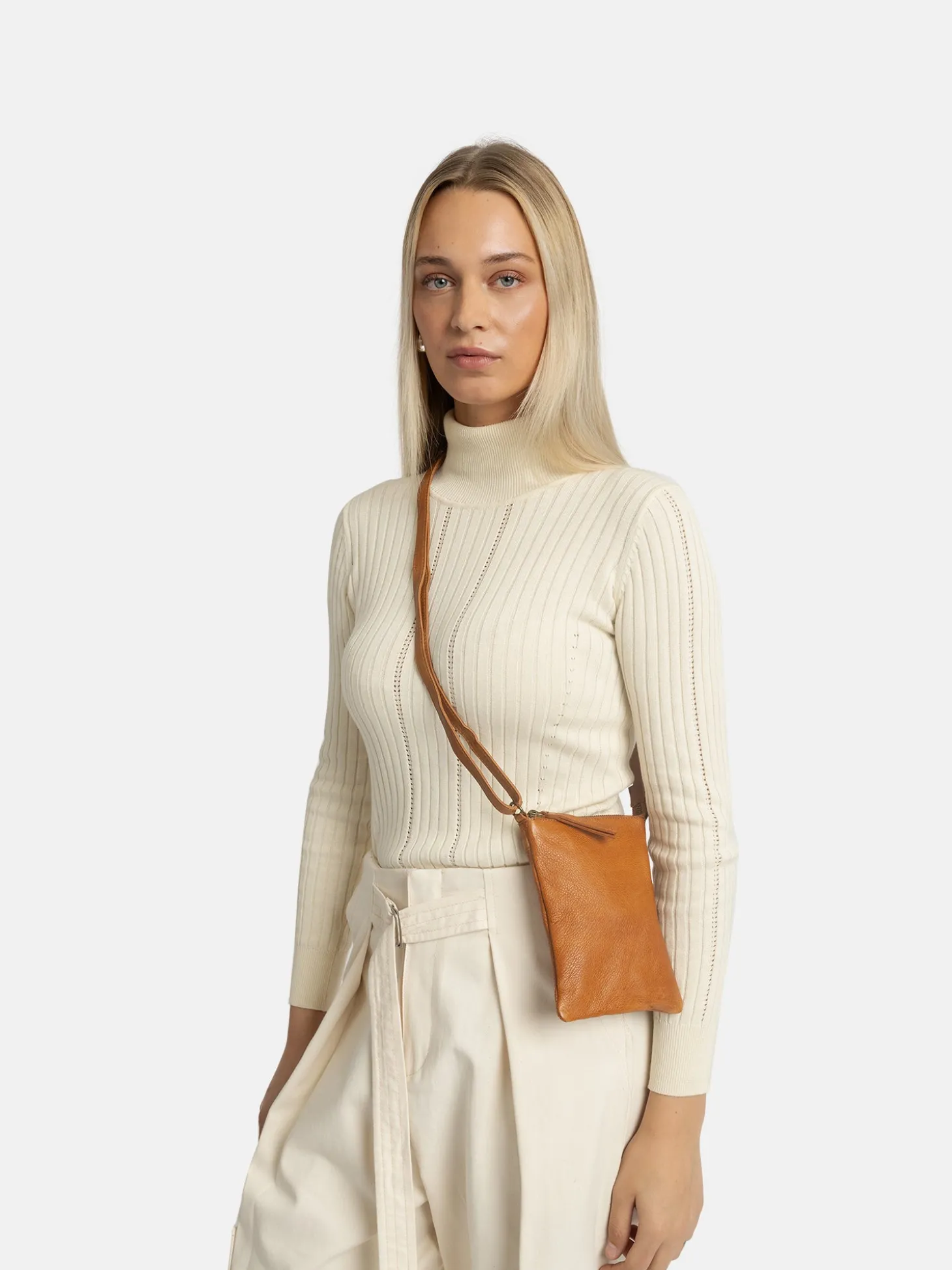 jane_urban__burned_tan_7.webp Jane Urban - Burned Tan