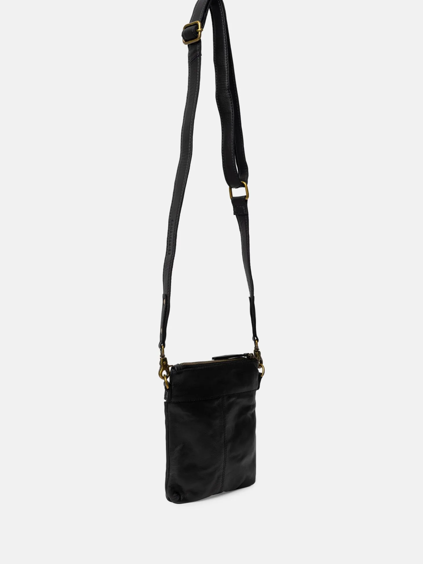 jara_small__black_5.webp Jara Small - Black