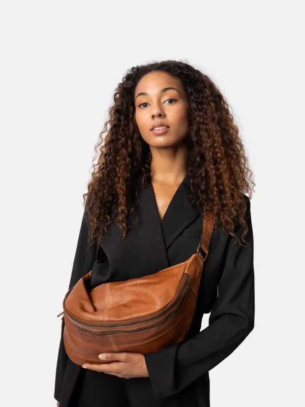Jina - Walnut