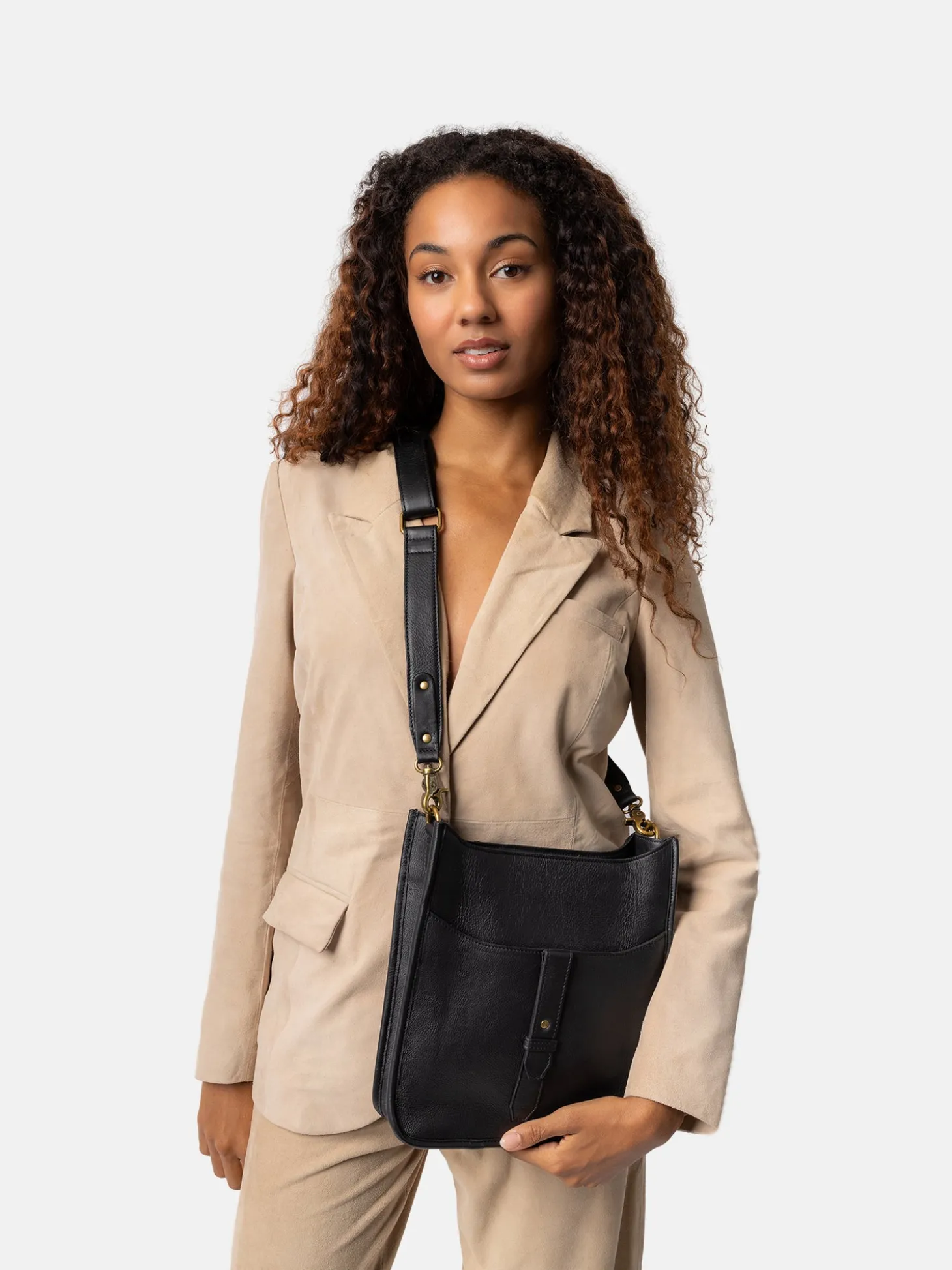 juna_big__black_2.webp Juna Big - Black