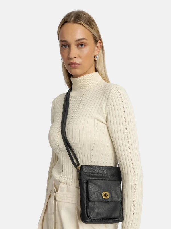 Kay Urban - Black