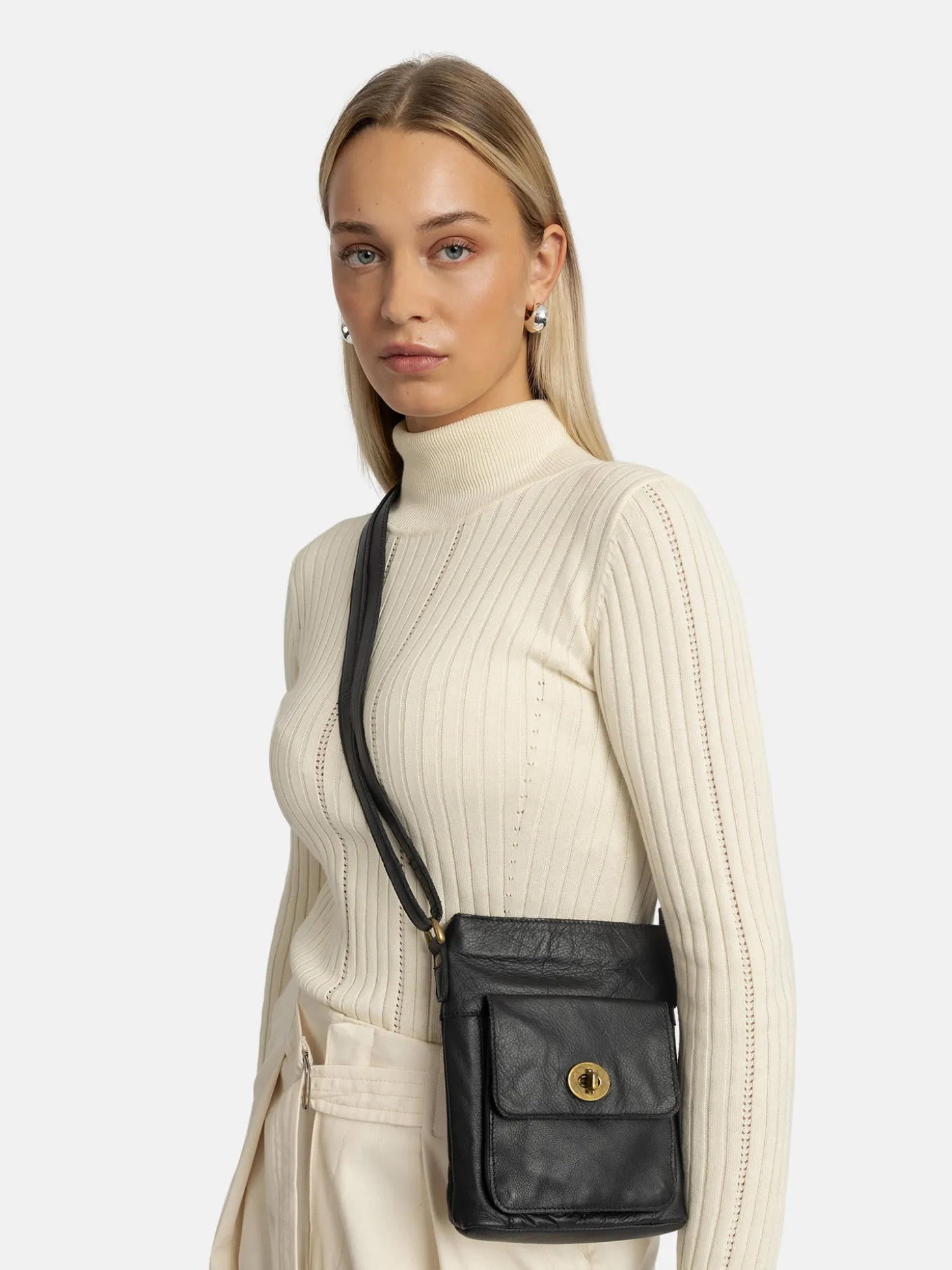 kay_urban__black_1.webp Kay Urban - Black