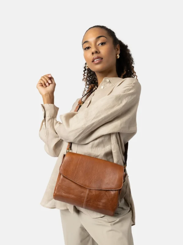 Liri Big - Walnut