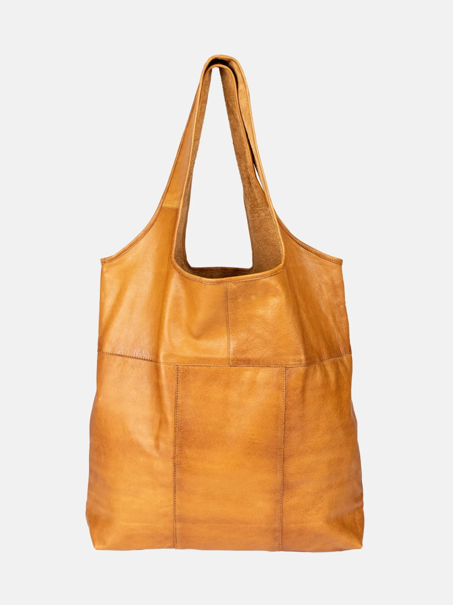 lyra_urban__burned_tan_6.webp Lyra Urban - Burned Tan