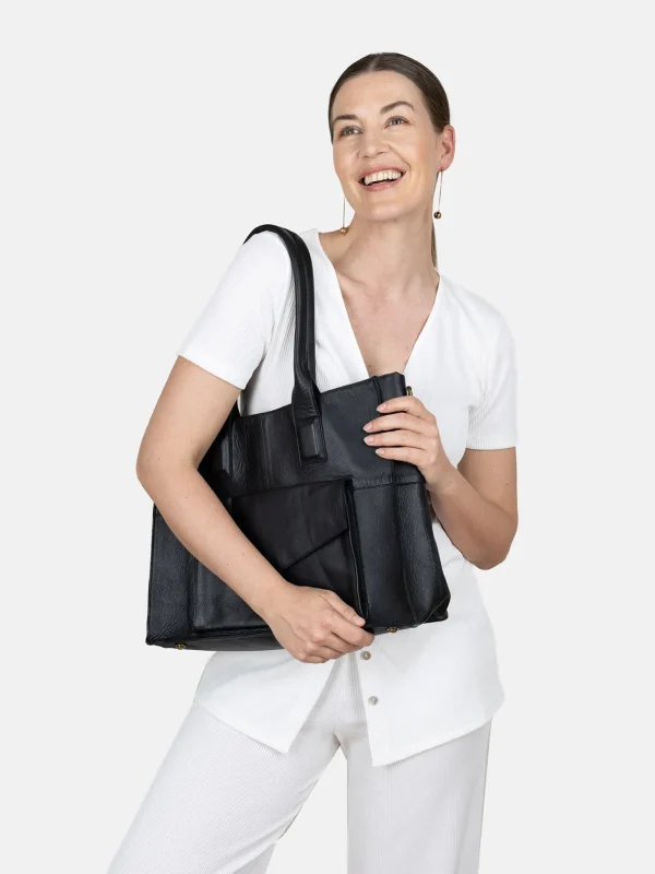 Otilia Urban - Black