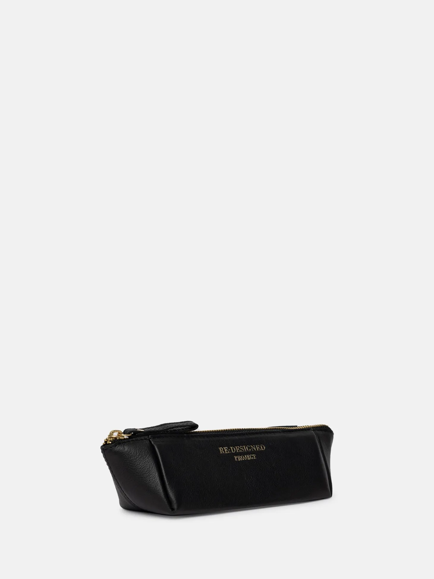 project___blackgold_2-1.webp Project 11 - Black/Gold