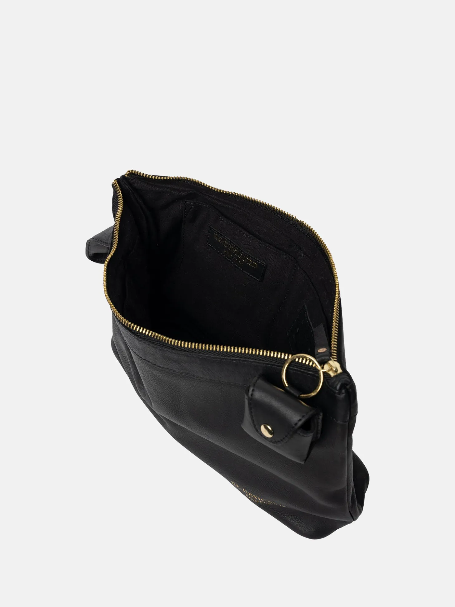 project___blackgold_4-8.webp Project 3 - Black/Gold