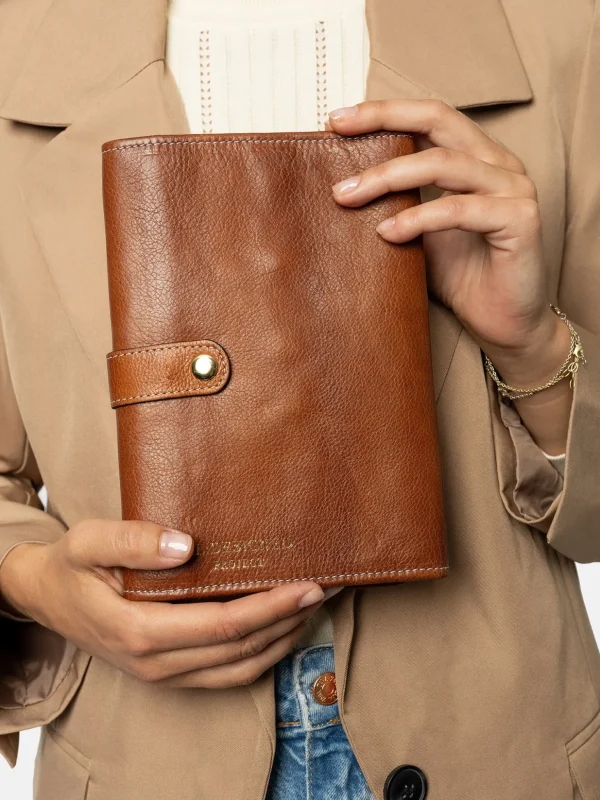 Project 7 - Walnut/Gold
