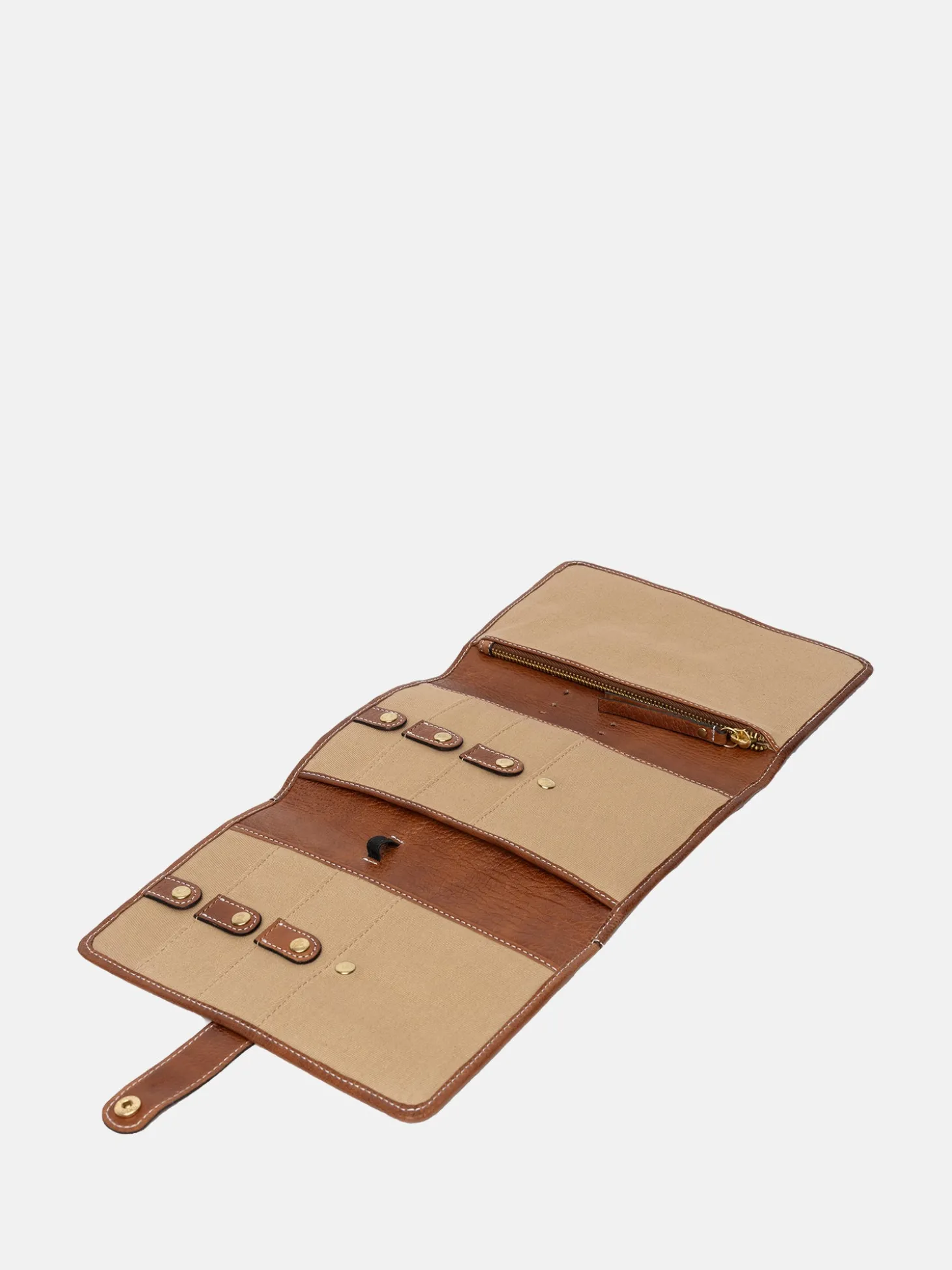 project___walnutgold_9-1.webp Project 7 - Walnut/Gold